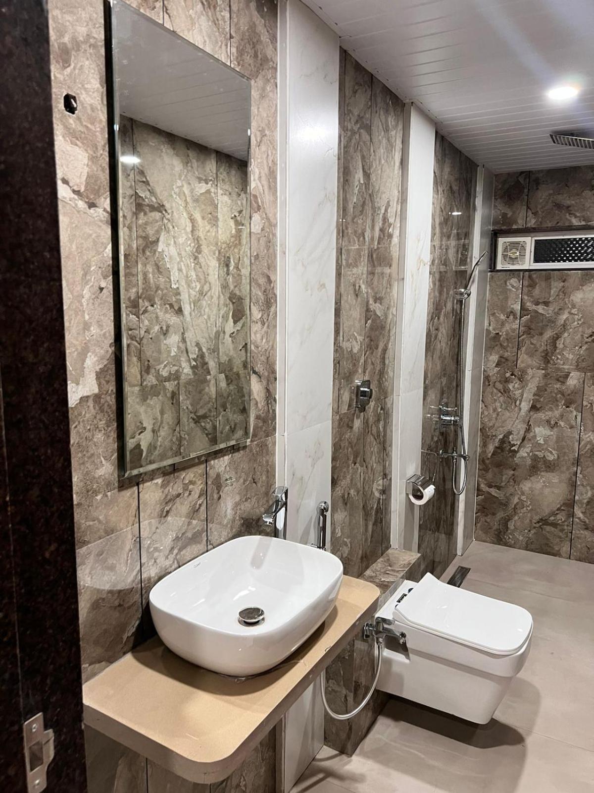 The Grand Leela Resort Khopoli Εξωτερικό φωτογραφία