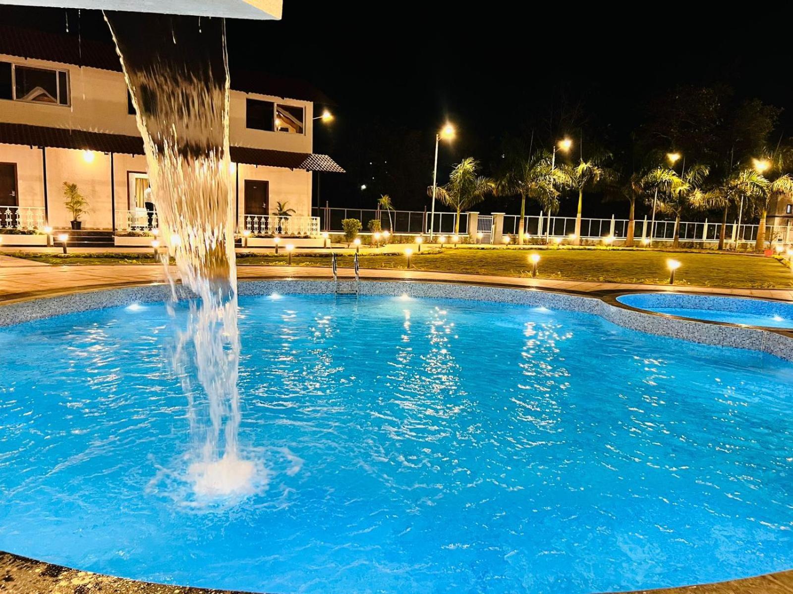 The Grand Leela Resort Khopoli Εξωτερικό φωτογραφία